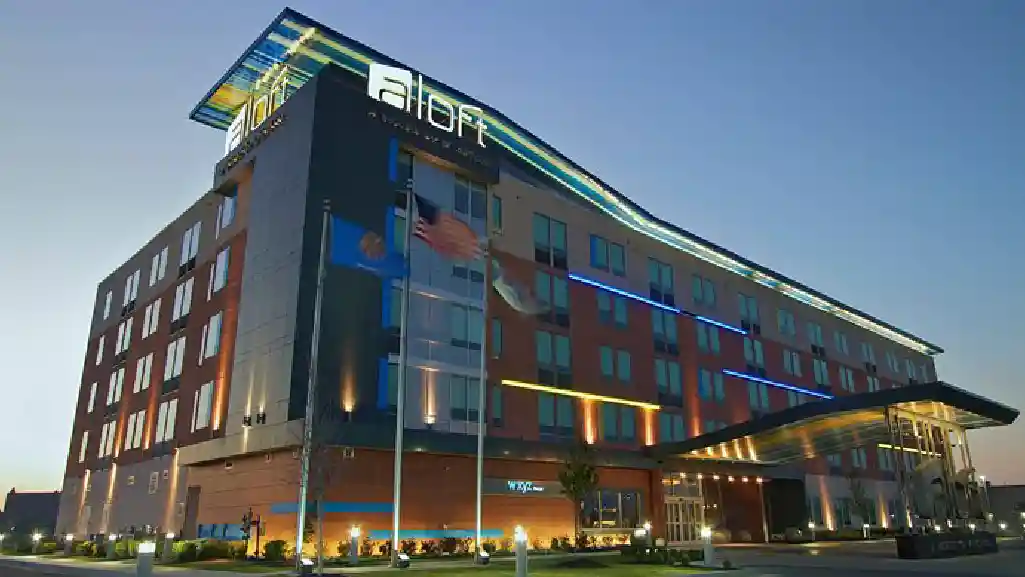 The aloft Hotel Tulsa facade